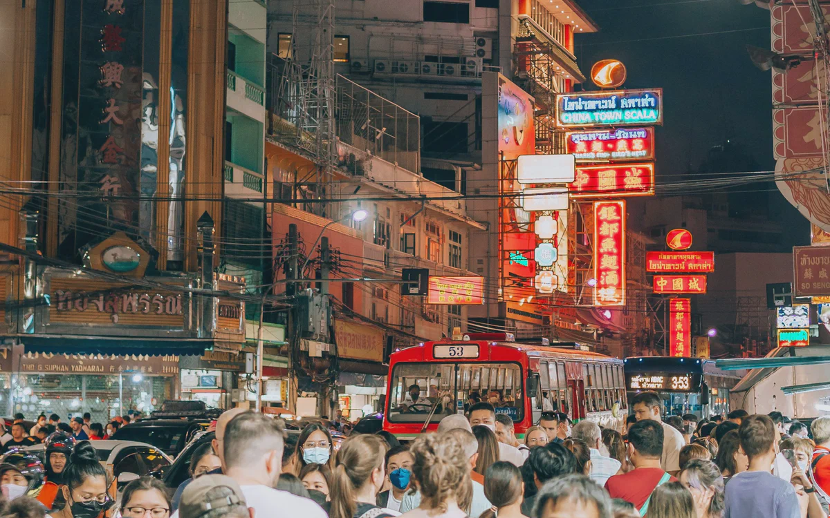 Khao San Road Guide: Nightlife, Food, Scams & Transport