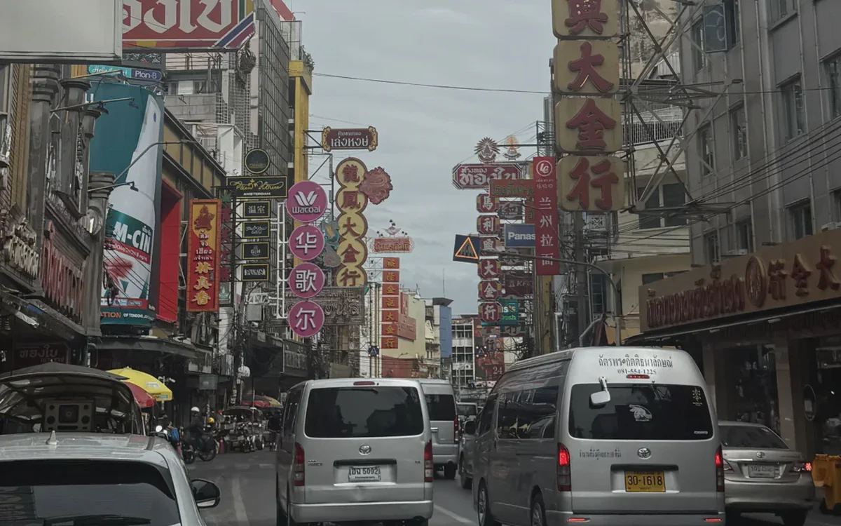 Bangkok Night Markets: Which One Is Worth Your Evening?