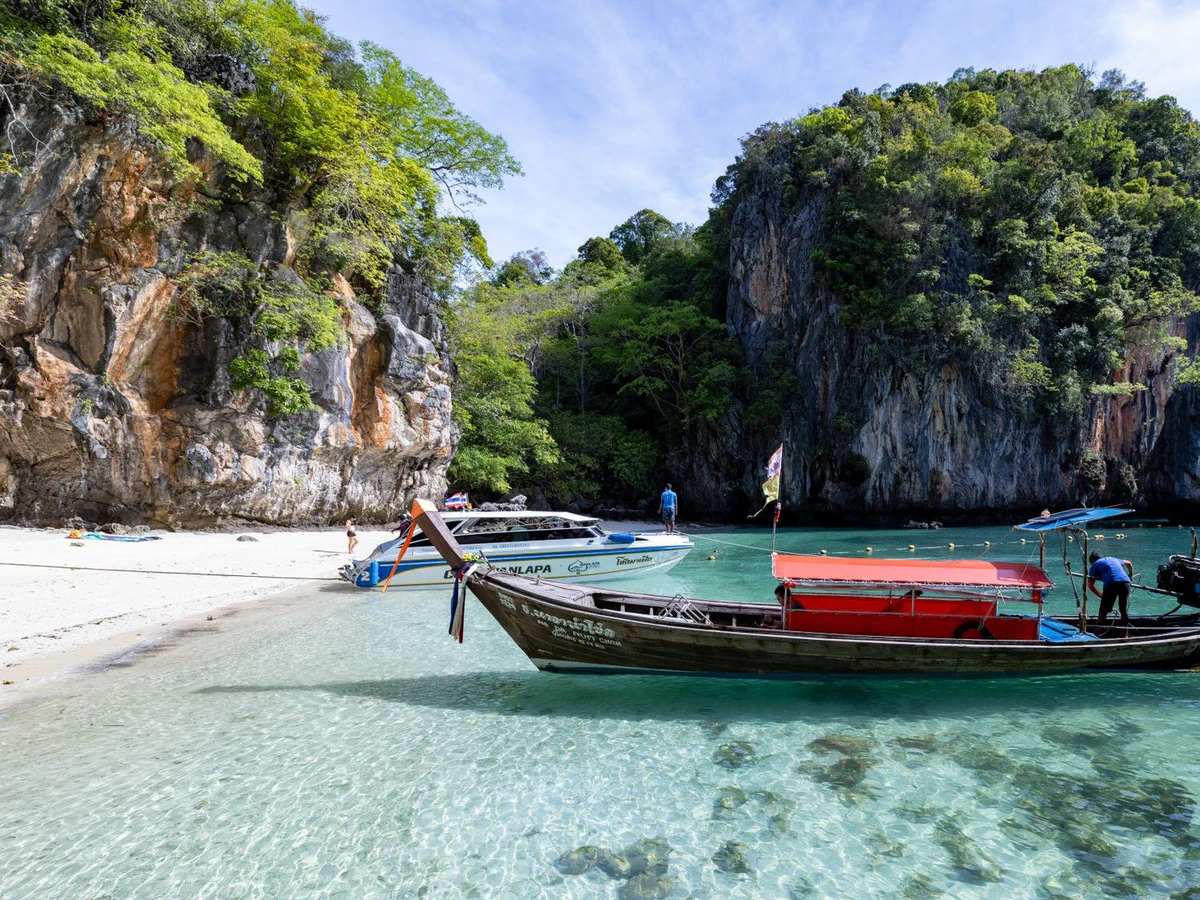 Tropical islands and clear water in southern Thailand